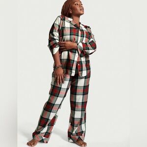 Victoria's Secret Plaid Lightweight Flannel Pajama Set